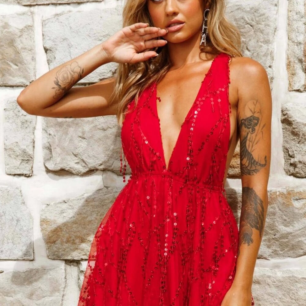 Selfie Leslie - Ariana Sequin Mini Party Dress Red - Size L.